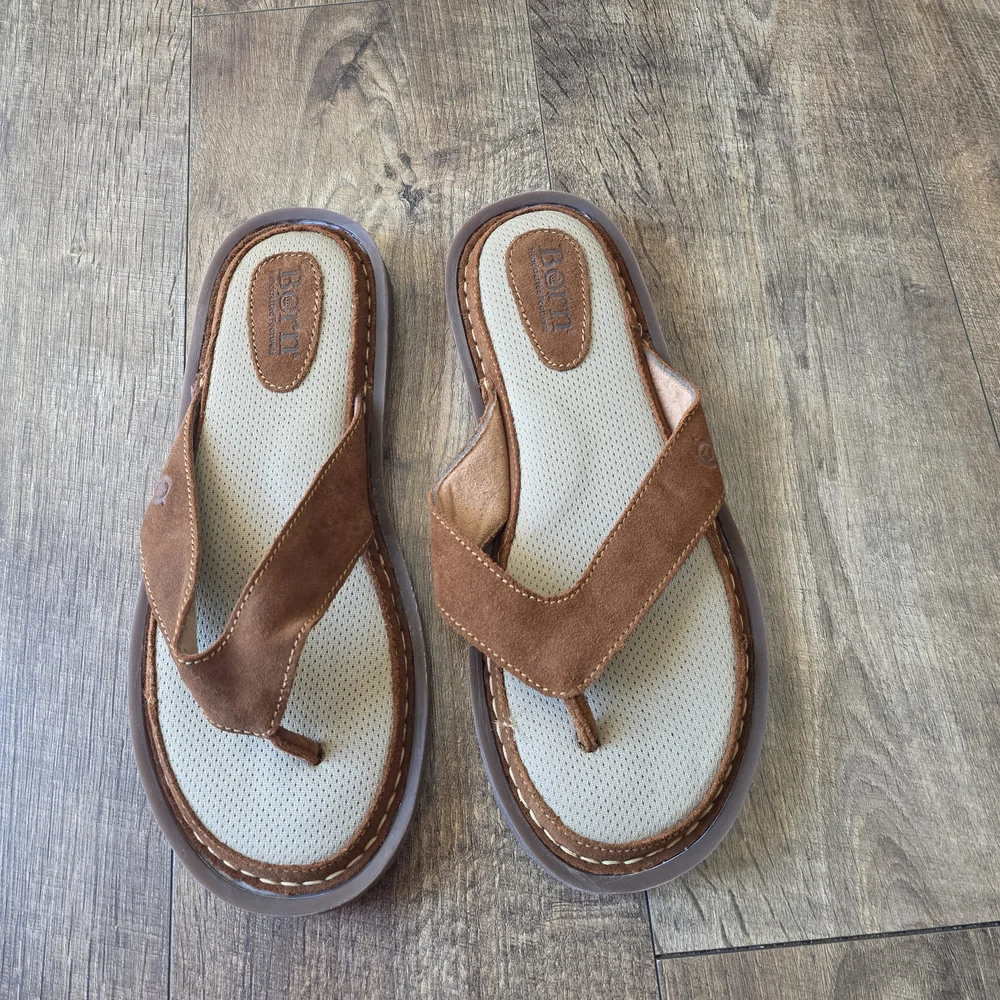 Born Brown Leather Upper Sandals Men Size 11